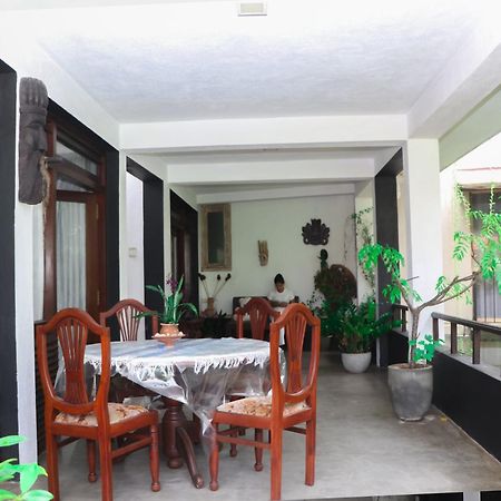 Villa A & A 希克杜沃 外观 照片